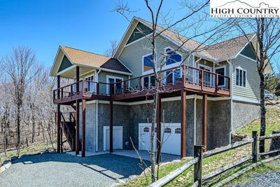 /international/us/701-beech-mountain-parkway-beech-mountain-nc-110098884593/