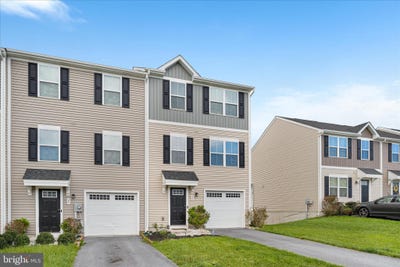 /international/us/33-sebago-place-martinsburg-wv-110108095010/