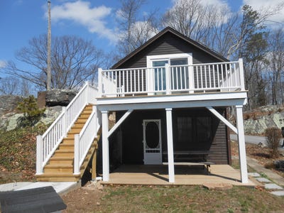 /international/us/1-3-parker-memorial-drive-branford-ct-110098566598/