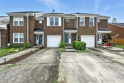 /international/us/3841-whitechapel-arch-chesapeake-va-110101053339/