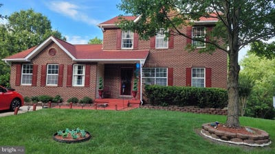 /international/us/1712-dennis-court-district-heights-md-110101198889/