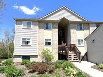 /international/us/4912-ashley-lane-waterford-mi-110106242599/