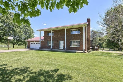 /international/us/2180-cross-creek-road-buffalo-wv-110108030820/