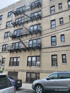 /international/us/61-65th-st-west-new-york-nj-110100656112/