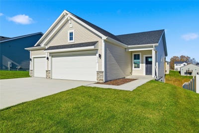 /international/us/730-s-taylor-street-monroe-ia-110107440246/