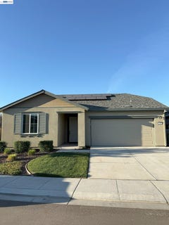 /international/us/619-heathridge-street-manteca-ca-110106815014/
