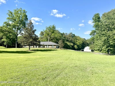 /international/us/11-pond-meadow-road-natchez-ms-110107761144/