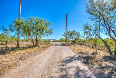 /international/us/11524-n-walnut-grove-road-san-angelo-tx-110120482825/