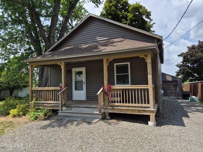 /international/us/2057-brookview-road-castleton-ny-110108720008/