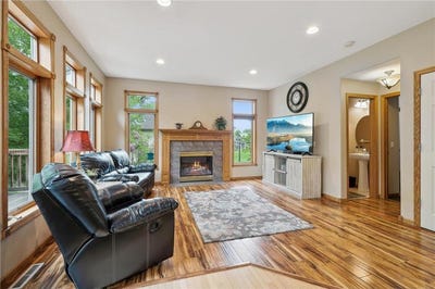 /international/us/6893-256th-street-wyoming-mn-110099698139/?lang=zh-tw