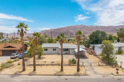 /international/us/73355-sun-valley-drive-29-palms-ca-110099902067/