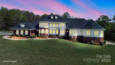 /international/us/447-willow-pond-lane-hiddenite-nc-110098258781/