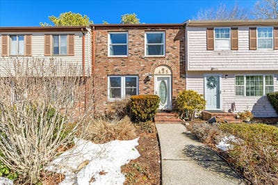/international/us/405-village-drive-buzzards-bay-ma-110106478641/