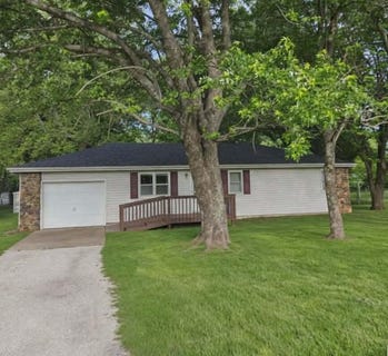 /international/us/218-schultz-street-fordland-mo-110107783454/