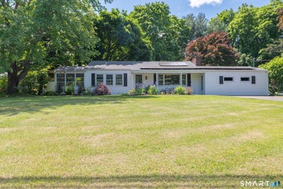 /international/us/28-garella-road-bethel-ct-110108475884/
