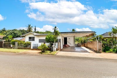 /international/us/99-627-kaulainahee-place-aiea-hi-110107833145/