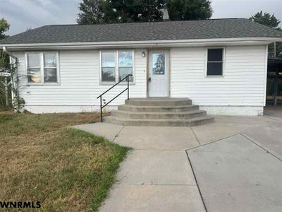 /international/us/709-dakota-st-benkelman-ne-110120422473/