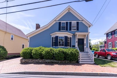 /international/us/112-new-castle-avenue-portsmouth-nh-110109039232/