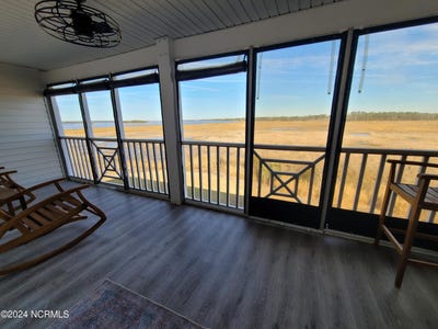 /international/us/108-turtle-cay-drive-wilmington-nc-110107084196/