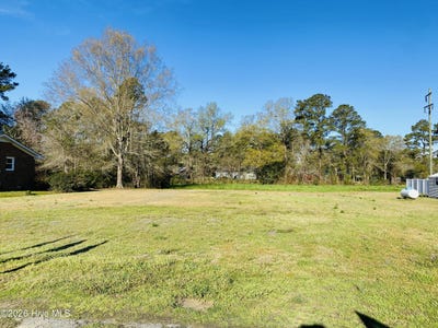 /international/us/near-91-n-elmhurst-street-lot-22-clarkton-nc-110106725961/