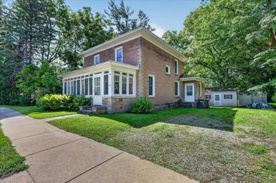 /international/us/100-e-muskegon-street-cedar-springs-mi-110109120912/