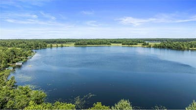 /international/us/24674-taylor-lake-road-siren-wi-110107746414/
