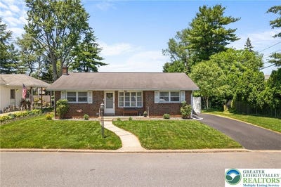 /international/us/2213-w-woodlawn-street-south-whitehall-twp-pa-110100525381/