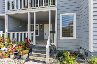 /international/us/214-margaret-street-neptune-beach-fl-110108206454/