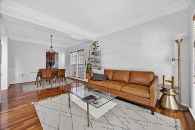 /international/us/4109-presidential-hill-loop-dumfries-va-110107982061/
