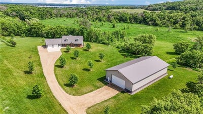 /international/us/22204-123rd-avenue-rockville-mn-110108496119/