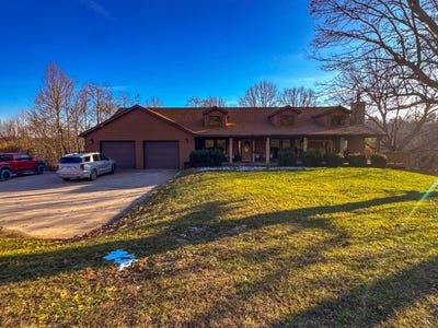 /international/us/6164-wilding-rd-ravenswood-wv-110104929332/