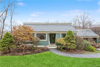 /international/us/33-heritage-hills-somers-ny-110108451172/