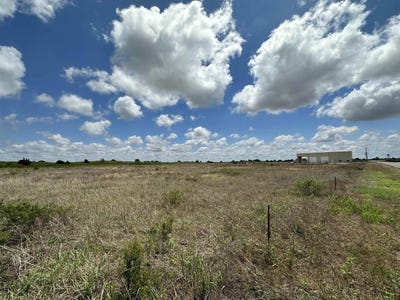 /international/us/20-acres-sec-24-23-22-tract-1-4-woodward-ok-110092040190/