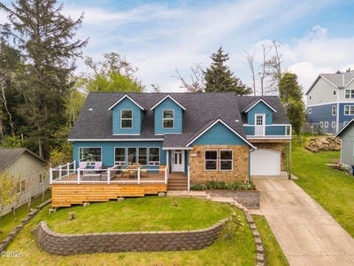 /international/us/2493-ne-27th-drive-lincoln-city-or-110107809669/