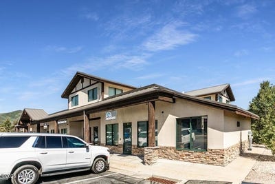 /international/us/6546-n-landmark-drive-park-city-ut-110101818031/