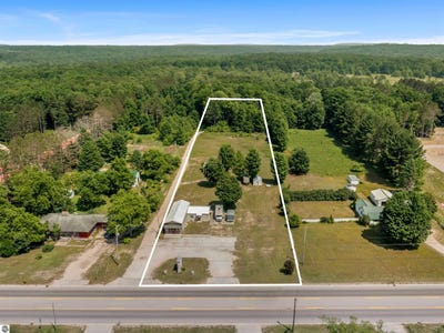 /international/us/2601-benzie-highway-benzonia-mi-110100751831/
