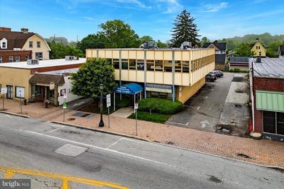 /international/us/119-s-easton-road-glenside-pa-110100208145/