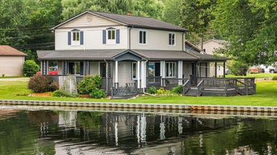 /international/us/4405-shoreview-lane-whitmore-lake-mi-110101269227/?lang=en