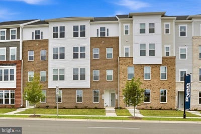 /international/us/7960-williamson-boulevard-manassas-va-110110208662/