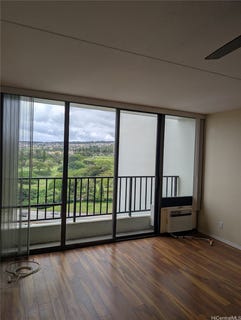 /international/us/98-402-koauka-loop-aiea-hi-110108628457/