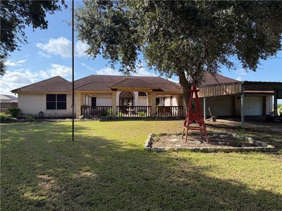 /international/us/911-sw-11th-street-premont-tx-110119566824/