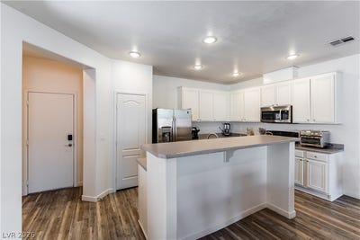 /international/us/1362-grass-creek-avenue-henderson-nv-110107989176/