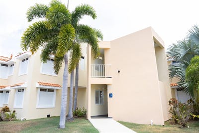 /international/us/pr-713-km-2-5-cond-el-legado-golf-resort-guayama-pr-110108690183/