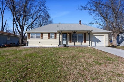 /international/us/902-sw-lea-drive-lee-s-summit-mo-110106478091/