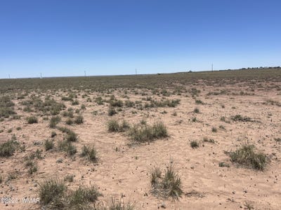 /international/us/7736-sandhill-road-sun-valley-az-110101482655/