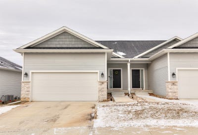 /international/us/90-keeneland-court-pleasant-hill-ia-110097035593/