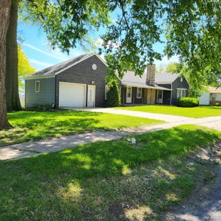 /international/us/808-5th-st-humboldt-ne-110108476651/