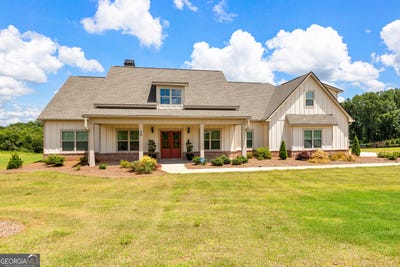 /international/us/30-linton-estates-newnan-ga-110099202039/