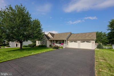 /international/us/23-field-lane-lititz-pa-110101345368/