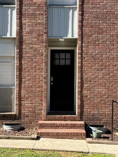 /international/us/407-s-chester-street-gastonia-nc-110108143908/